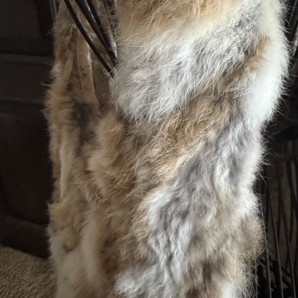 POL Faux Fur Rabbit Vest- Small - Picture 2 of 10